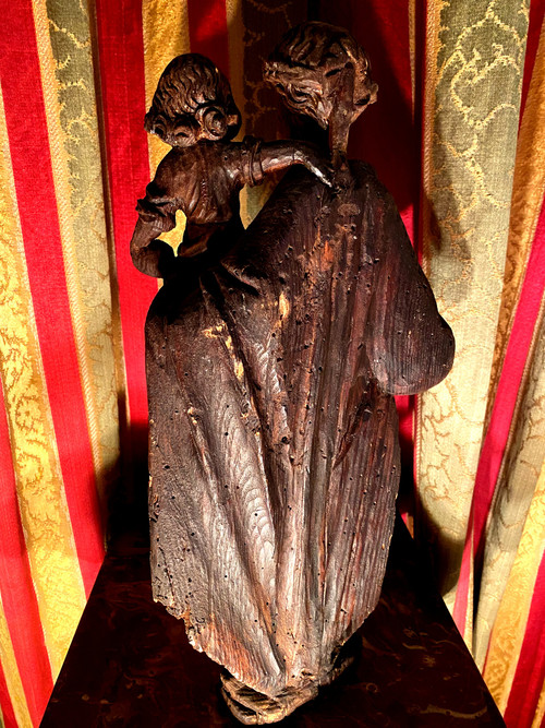 Virgin and Child carved in standing resinous wood from the 18th century mountain work