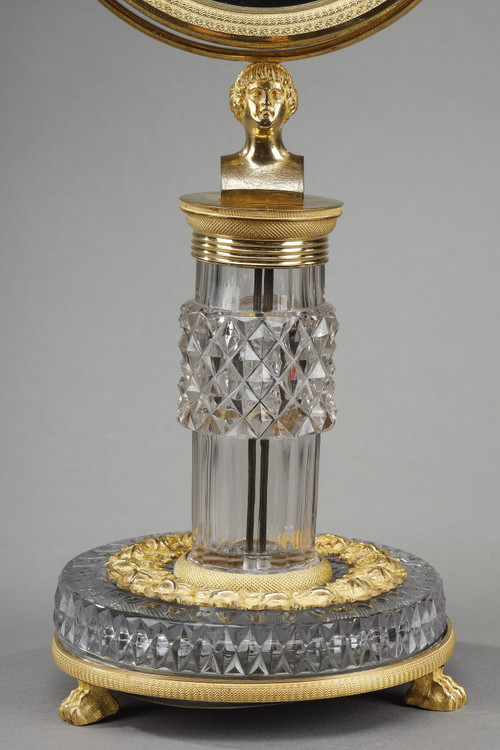 Miroir de toilette en Cristal taillé et monture en bronze doré Charles X