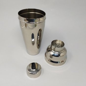 Magnifique cocktail shaker  italien des années 1960 en acier inoxydable 