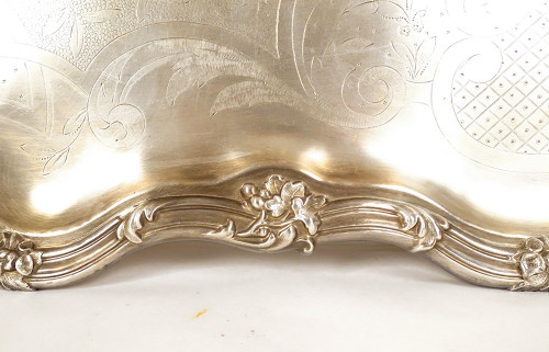 Großes Serviertablett mit Griffen, Louis XV, silberne Metallrebe, 19. Jahrhundert