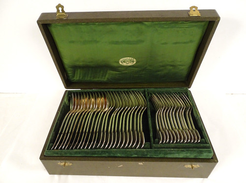 Housewife 62PC Silver Metal Cutlery Christofle Net Model 20th Century Box