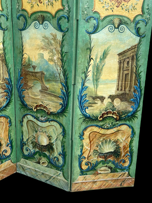 PARAVENT ANCIEN DU XIXe A 4 FEUILLES EN TOILE PEINTE A DECOR D ARCHITECTURES