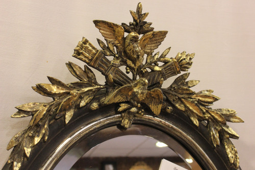 Specchio nuziale ovale, coppia di uccelli, foglia oro e patina, vetro molato 65 x 109 cm