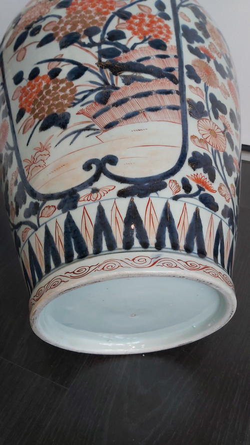 Vaso coperto Imari XIX secolo
