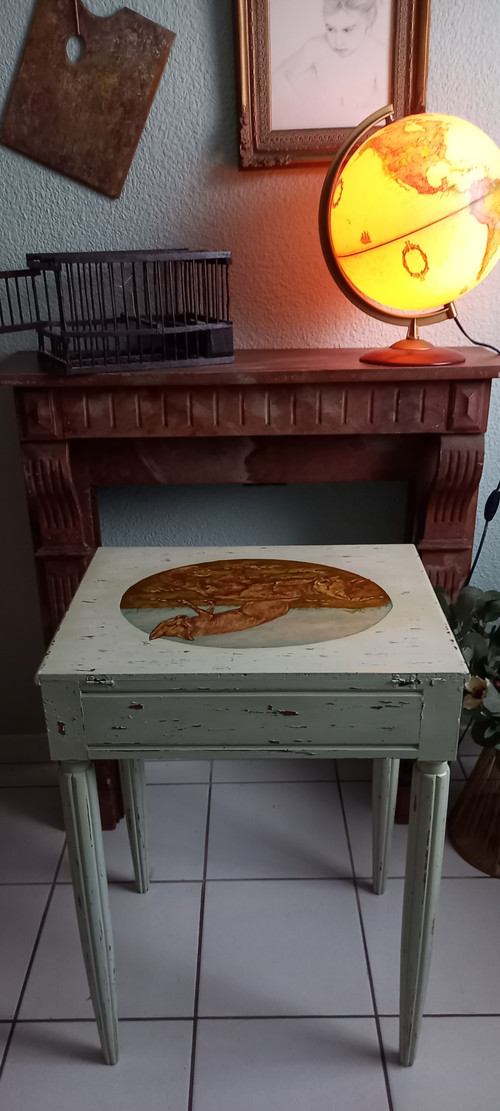 Bureau d'écolier XIXème avec éléments décoratifs