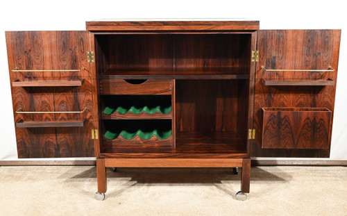 Bar Scandinave à Roulettes en Palissandre de Rio, signé Torbjørn Afdal pour Bruksbo – 1960