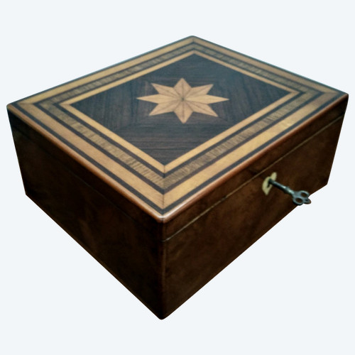 Coffret marqueté 