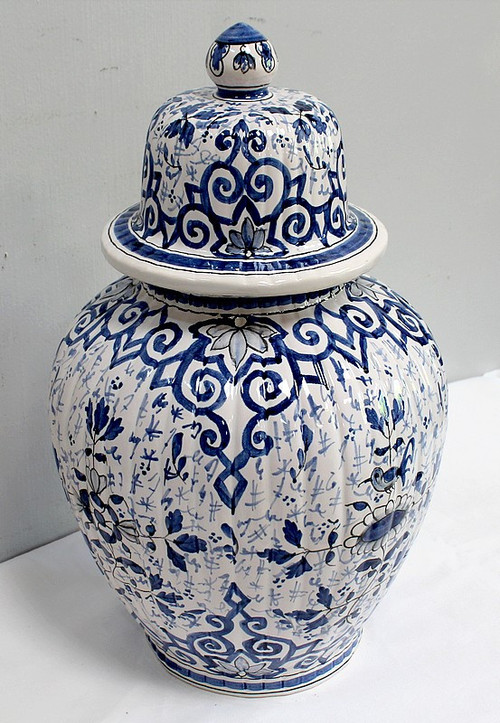 Delft Earthenware Vase – Early 20th Century