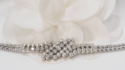 Luxusarmband aus Weißgold und Diamanten