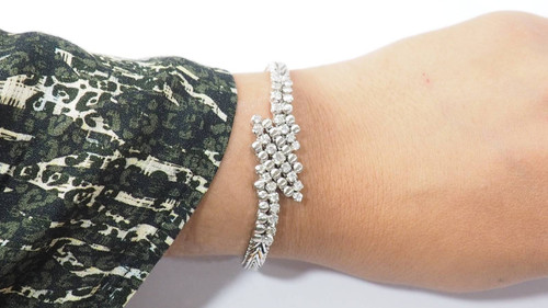 Luxusarmband aus Weißgold und Diamanten
