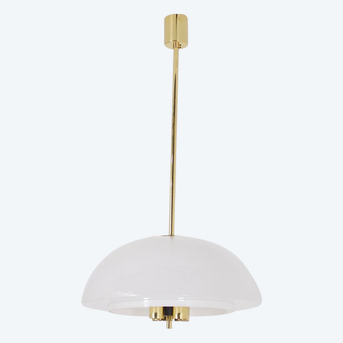 Lustre suspension en laiton et opaline.