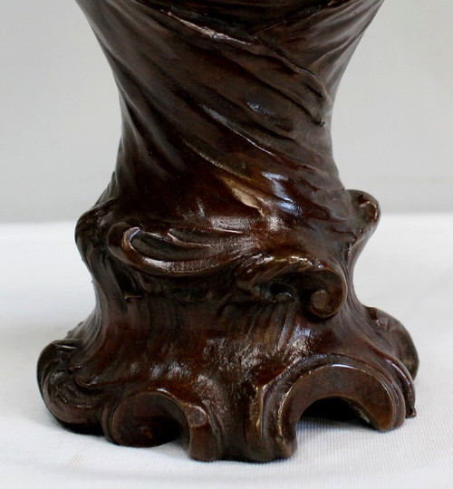 “Donna con cappello” in bronzo di Meslais – Inizio XX secolo