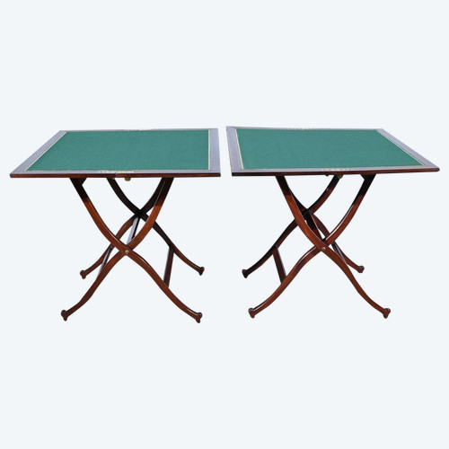 Paire de Tables de Jeux en Acajou, estampillées H.J. Linton – 1920