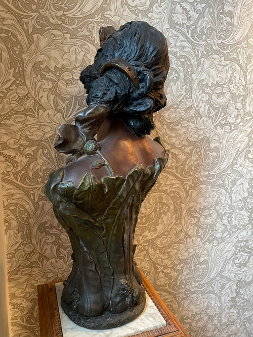 Buste de femme Maure dans le goût de Goldschneider