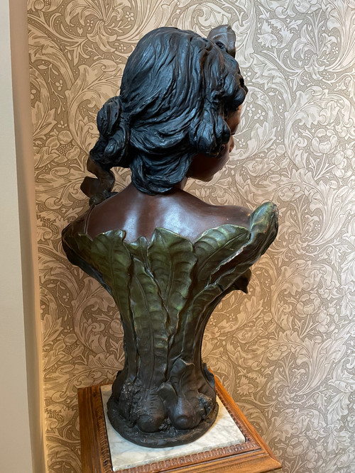 Buste de femme Maure dans le goût de Goldschneider