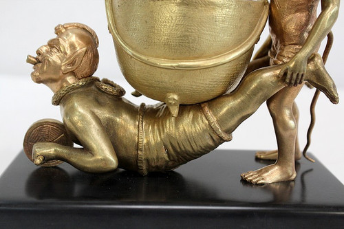 Bronzo dorato "Folletti in carriola" - Fine XIX secolo