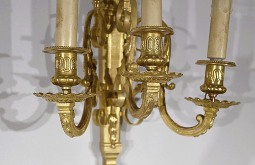 Paire d’Appliques en Bronze, style Louis XVI – 1ère partie XIXe