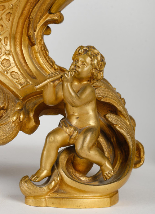 Eine Kamingarnitur aus vergoldeter Bronze Ende XIX.