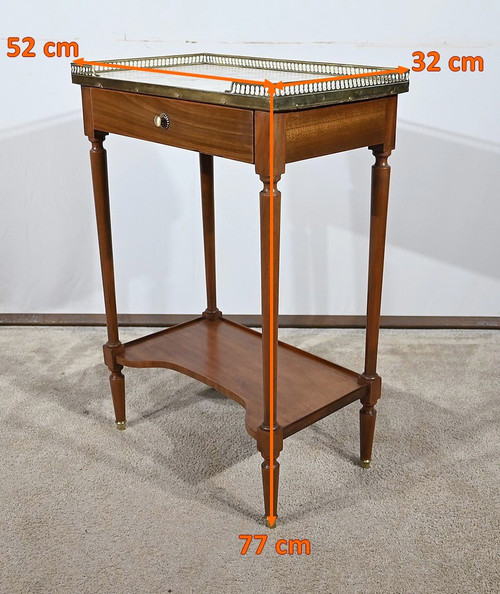 Petit Table d’Appoint en Acajou, style Louis XVI – Début XXe