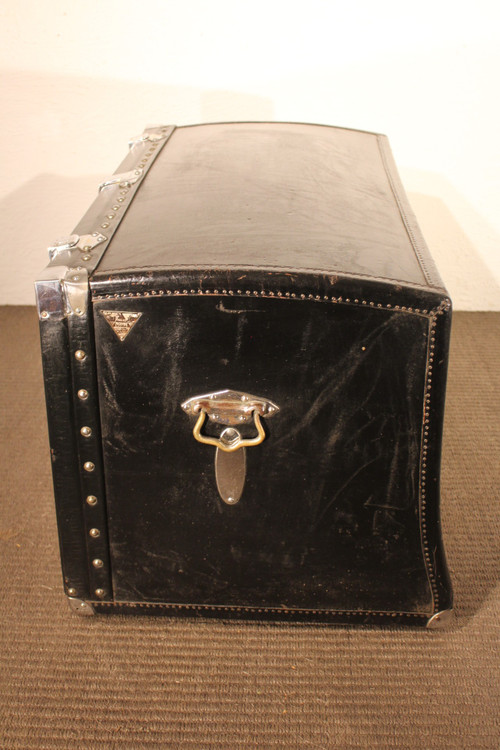 Baule dell'auto di casa Moynat