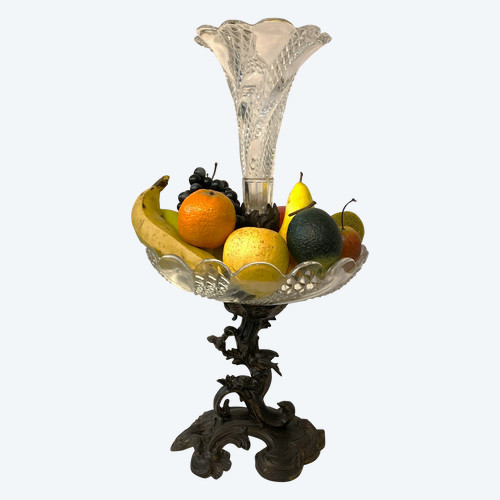 Baccarat crystal centerpiece / fruit and flower bowl mounted on 19th century bronze patina regula