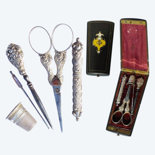 Silver Sewing Set In An Inlaid 19th Century Box