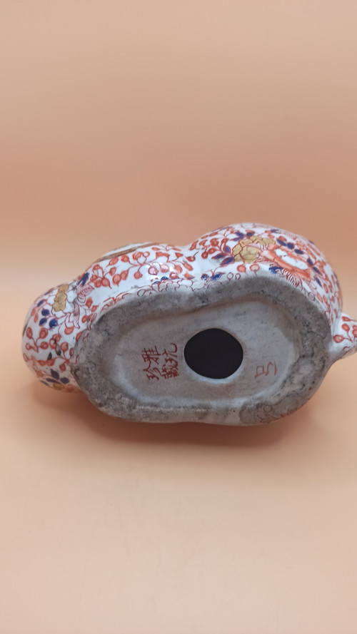 Imari porcelain rabbit