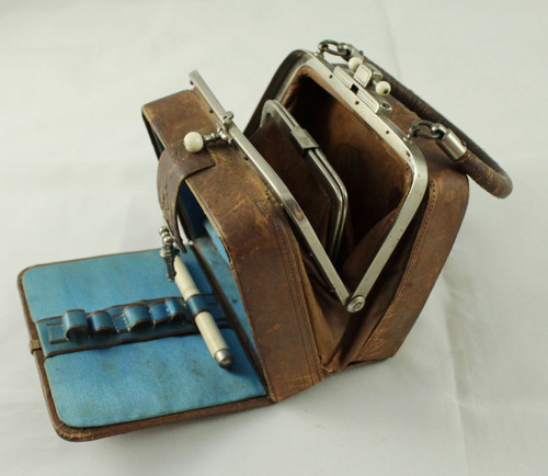 Petit sac en cuir gaufré époque Victorienne, Angleterre, fin 19ème siècle