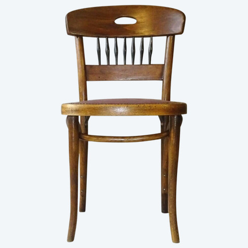 Thonet desk chair N°334, circa 1905, original condition.