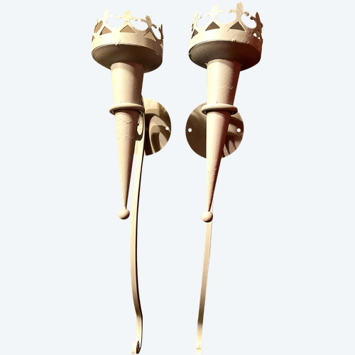Pair of 1950s "Neo-Moyenageux" style sconces in grey zinc-lacquered iron