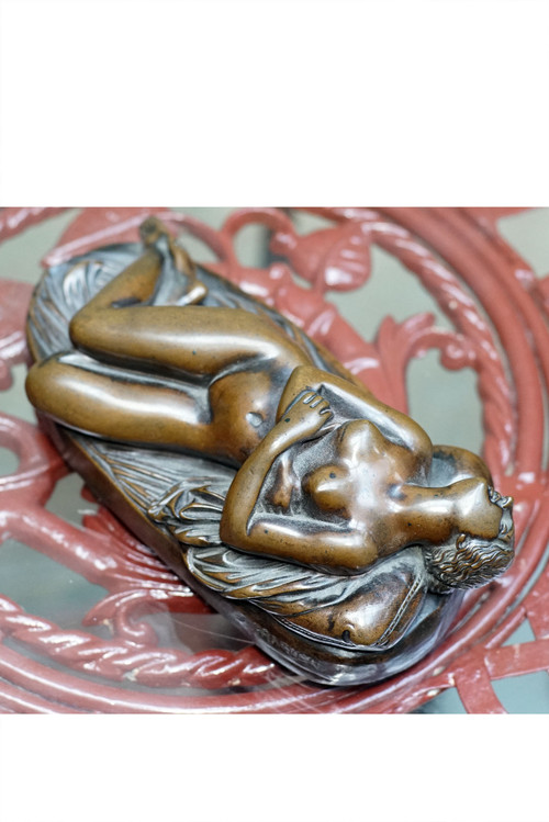 James PRADIER Bronze "Junge Frau im Schlaf".
