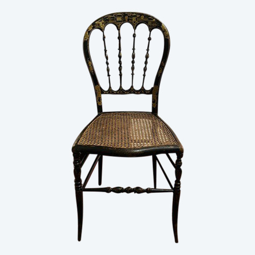Entzückender Stuhl aus Chinalack aus der Zeit Napoleons III. um 1860
