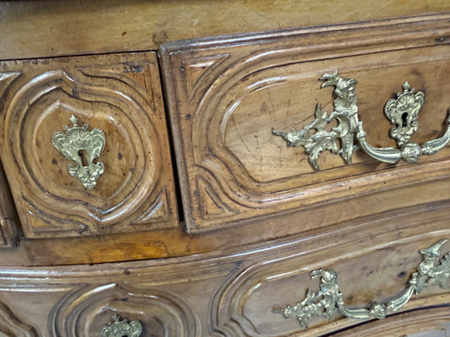 Commode Tombeau Louis XV En Noyer D’époque XVIIIème siècle 
