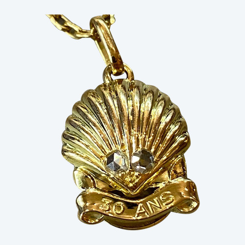 Pendentif Cartier Ref 364.34