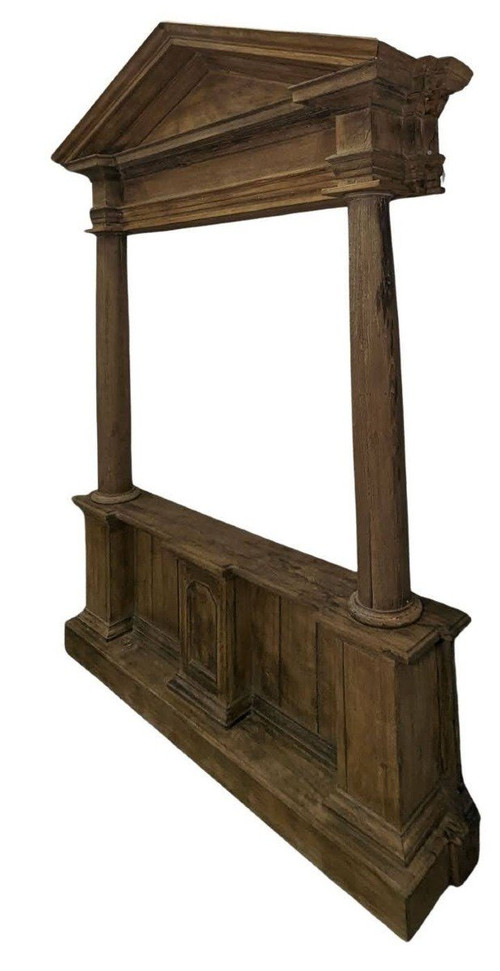 Grande altare neoclassico in legno di quercia, inizi del XIX secolo