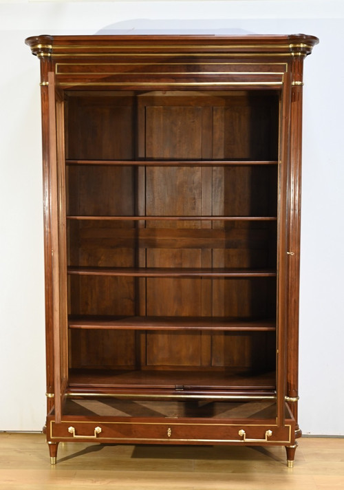 Grande Bibliothèque en Acajou, style Louis XVI – Milieu XIXe