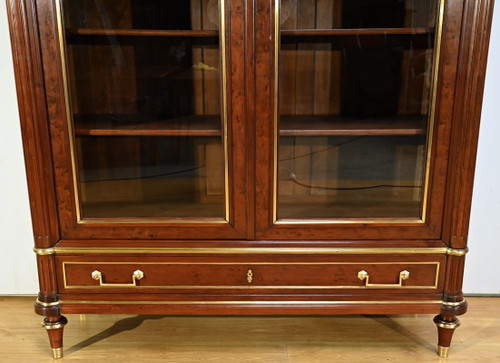 Grande Bibliothèque en Acajou, style Louis XVI – Milieu XIXe