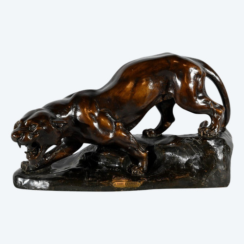 Sculpture en Terre Cuite Patinée « Tigre à l’Affût », signée T.Cartier – Début XXe