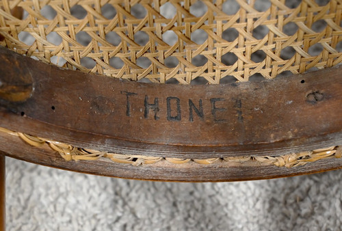 Seggiolone per bambini in faggio curvato, timbrato Thonet - Primi del XX secolo