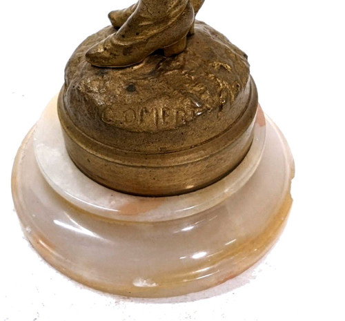 Colombina in bronzo di Georges Omerth Piccola scheggiatura sulla base in onice