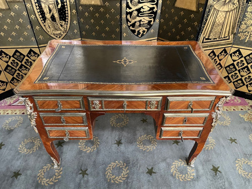 Bureau Plat Style Louis XV - Transition En Marqueterie