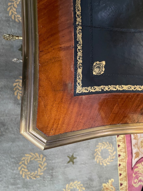 Bureau Plat Style Louis XV - Transition En Marqueterie