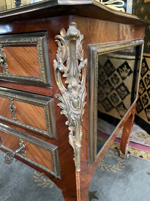 Bureau Plat Style Louis XV - Transition En Marqueterie