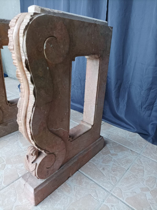Lavabo en marbre sculpté par Victor Ségoffin (1867-1925)