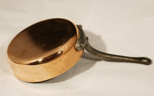 Small Chomette Flavor 20th century copper frying pan