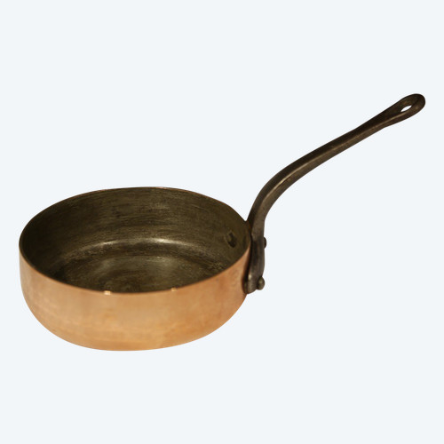 Small Chomette Flavor 20th century copper frying pan