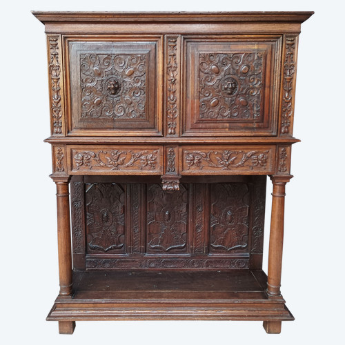 Renaissance-Sideboard aus geschnitzter Eiche