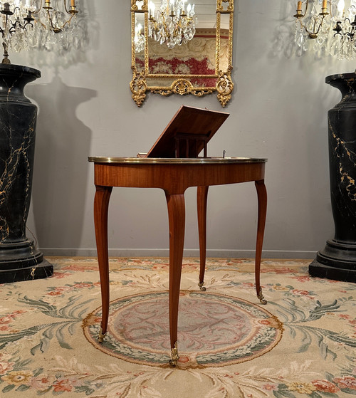 Pierre Migeon, Table Liseuse En Acajou d'Epoque Louis XV Vers 1750