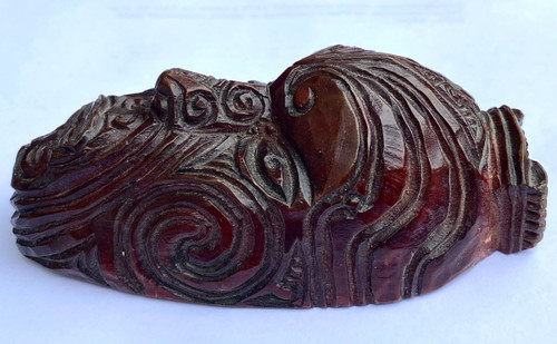 Nuova Zelanda, Popolo Maori, anni '30/'50, Maschera in legno in miniatura "koruru Parata".