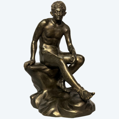 Scultura in bronzo ''Hermes seduto'' o ''Mercurio a riposo'' del Grand Tour